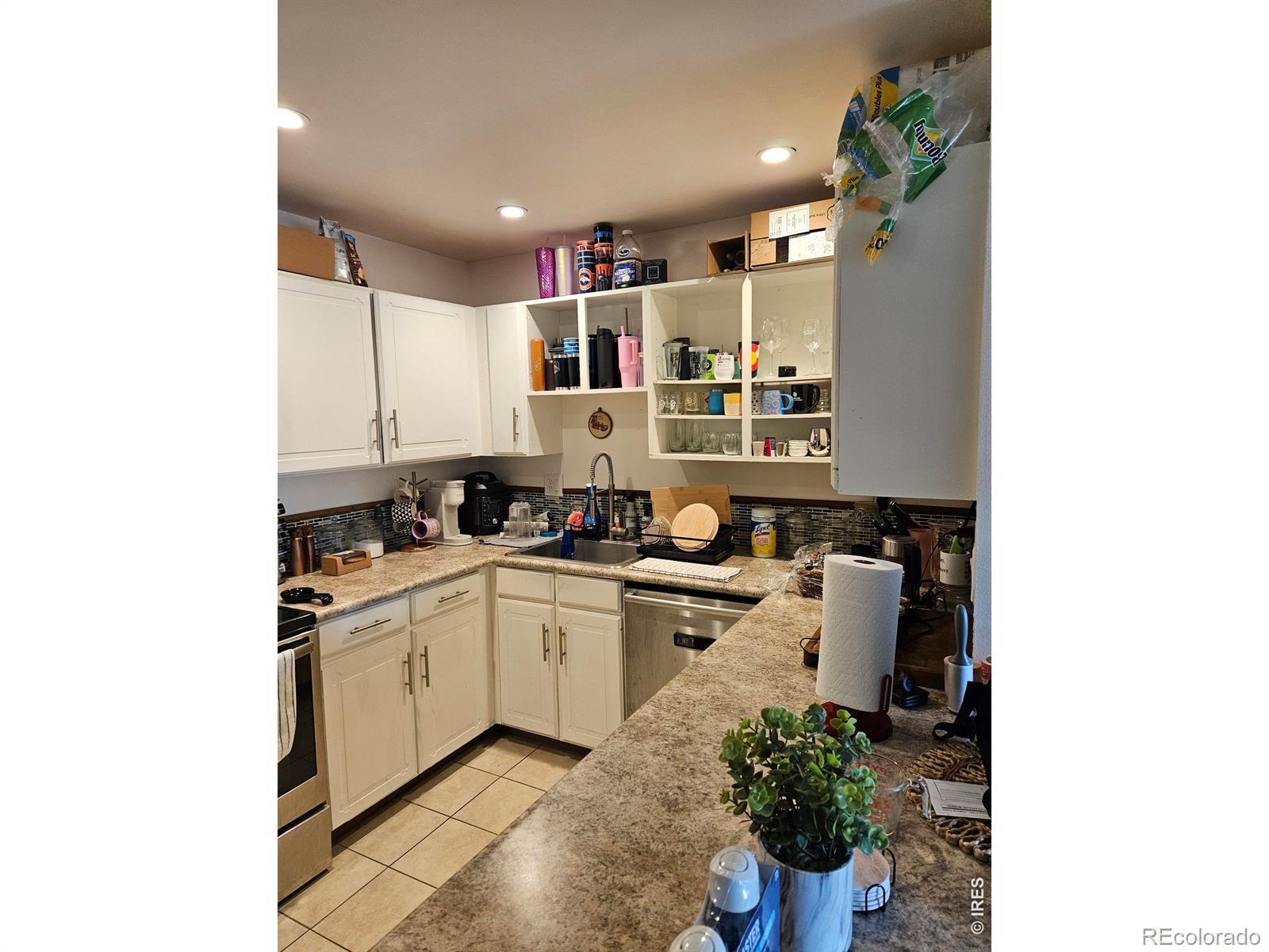 3150 Iris Avenue 304