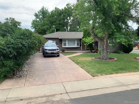 Single Family Residence in Littleton CO 5205 Logan Street.jpg