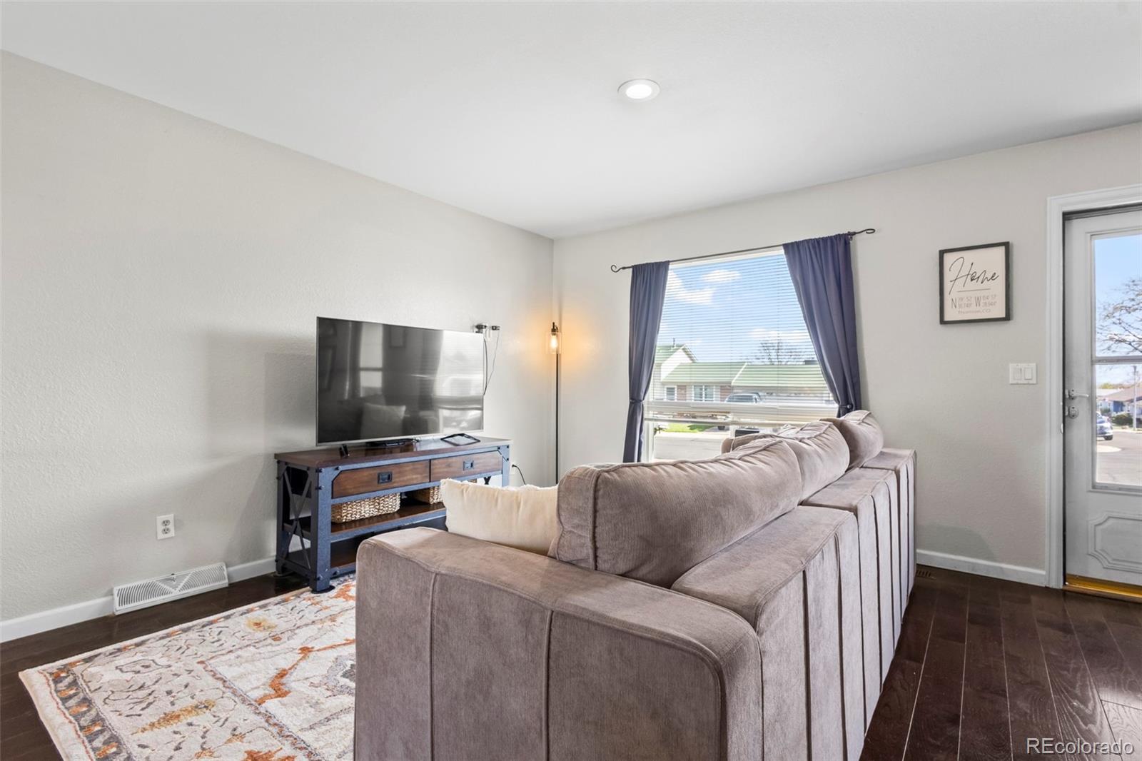 2399 E 99th Way