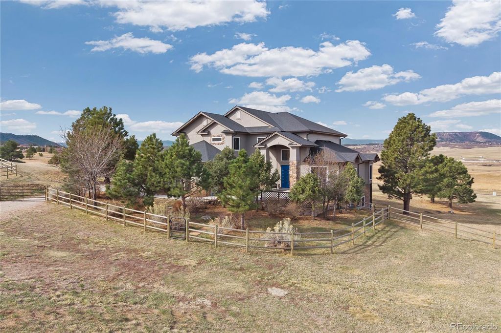 Photo of 3532 Bell Mountain Drive, Castle Rock, CO 80104 (MLS # 4244846)