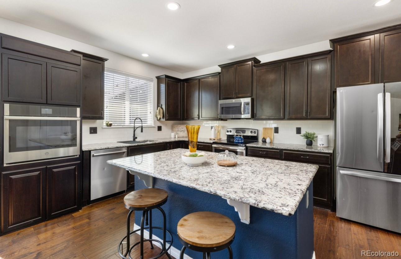 15446 Coopers Hawk Way