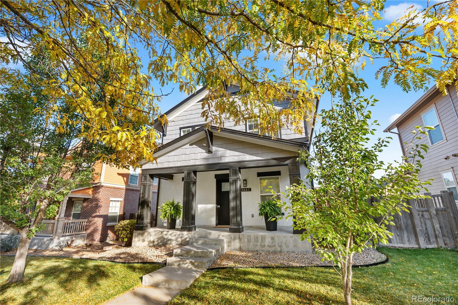 23461 E Saratoga Circle