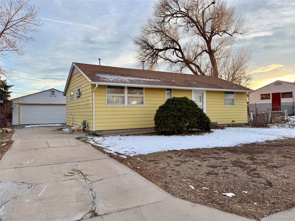 Photo of 300 Campo Street, Denver, CO 80221 (MLS # 1923358)
