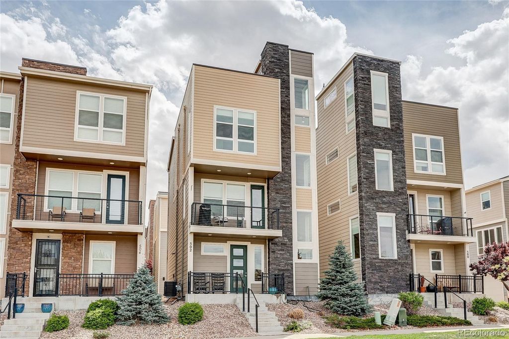 Photo of 502 E Hinsdale Avenue, Littleton, CO 80122 (MLS # 7050313)
