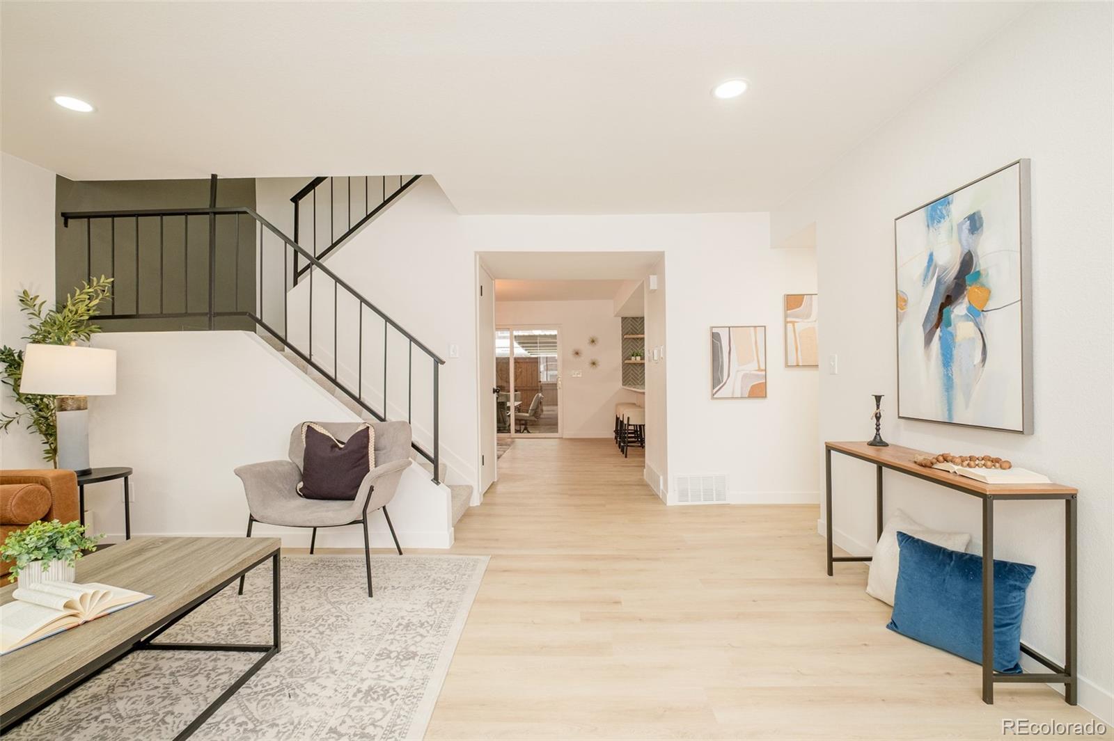 9138 E Nassau Avenue