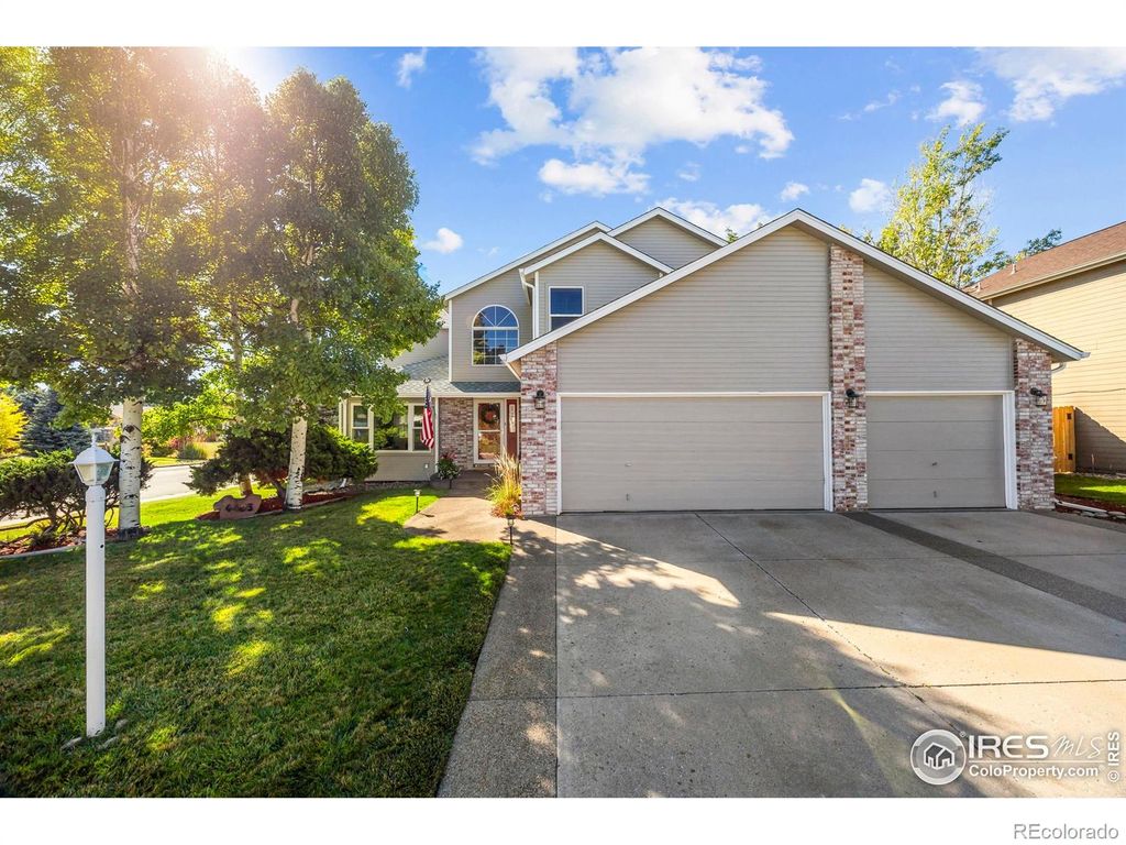 Photo of 4403 Shubert Drive, Loveland, CO 80538 (MLS # IR1045209)