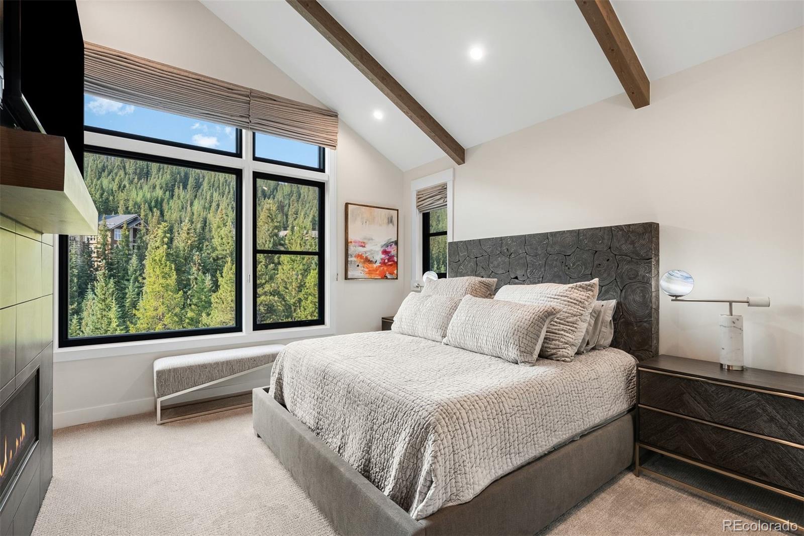 91 Alcove Court