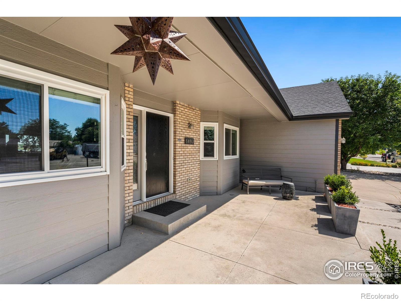 1493 Park Drive