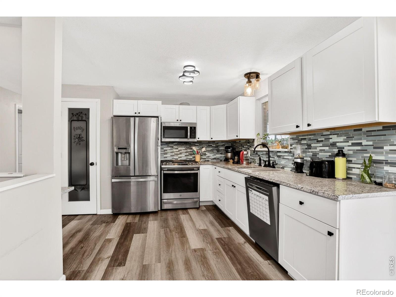 1431 S Magnolia Way
