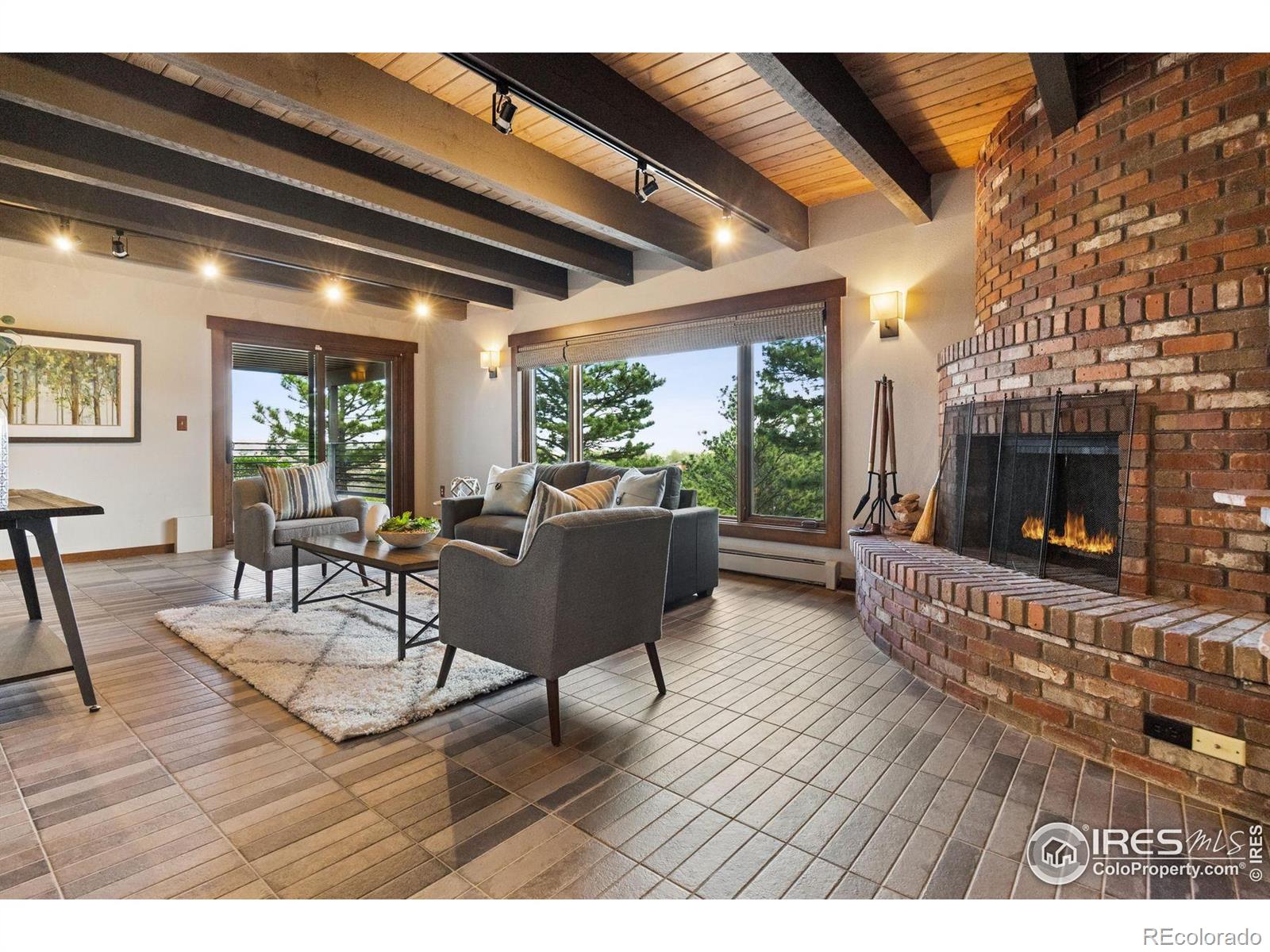 3021 N Lakeridge Trail