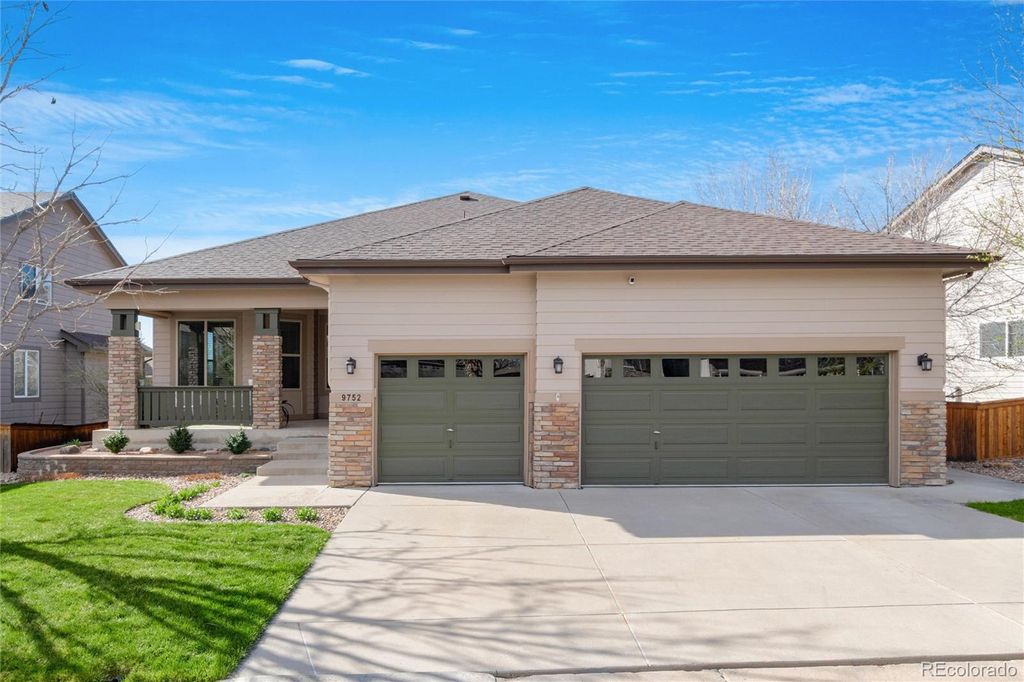 Photo of 9752 W Athens Lane, Littleton, CO 80127 (MLS # 8227487)