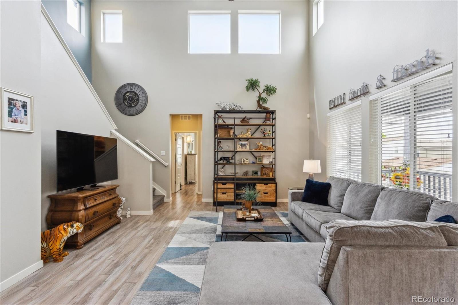9682 Dunning Circle
