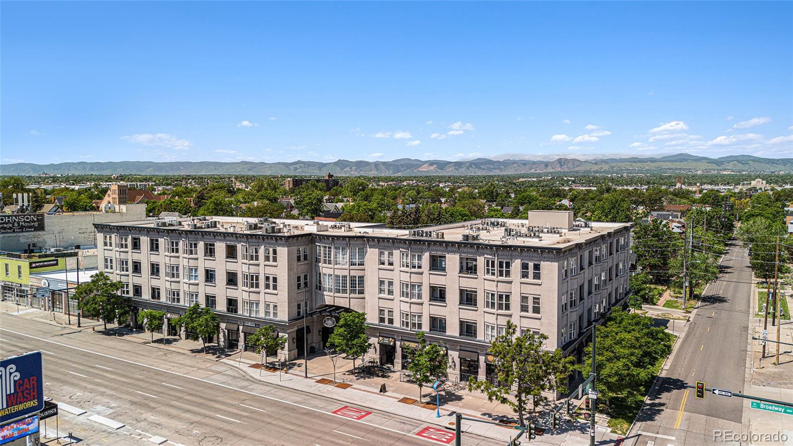 277 N Broadway 403