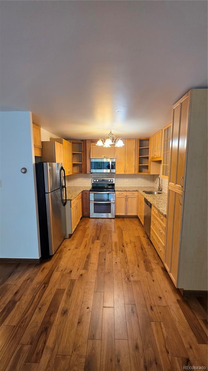 655 S Alton Way 6A