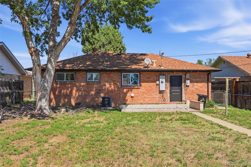 Photo of 5340 E 33rd Avenue, Denver, CO 80207 (MLS # 6017154)