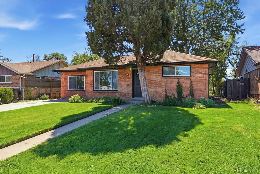Photo of 5340 E 33rd Avenue, Denver, CO 80207 (MLS # 6017154)