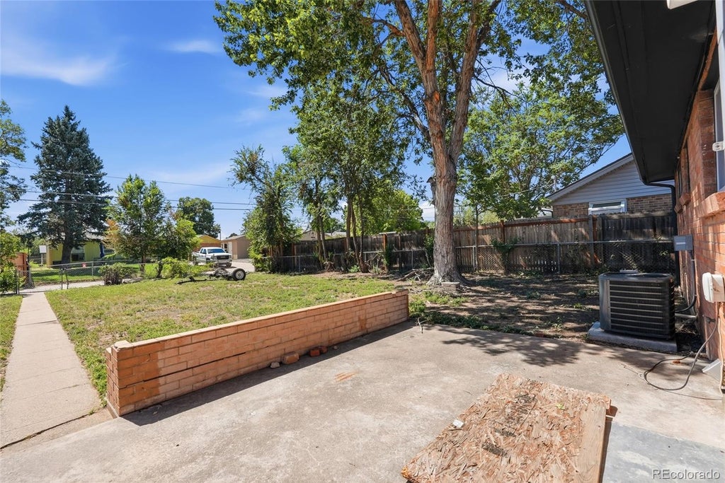 Photo of 5340 E 33rd Avenue, Denver, CO 80207 (MLS # 6017154)