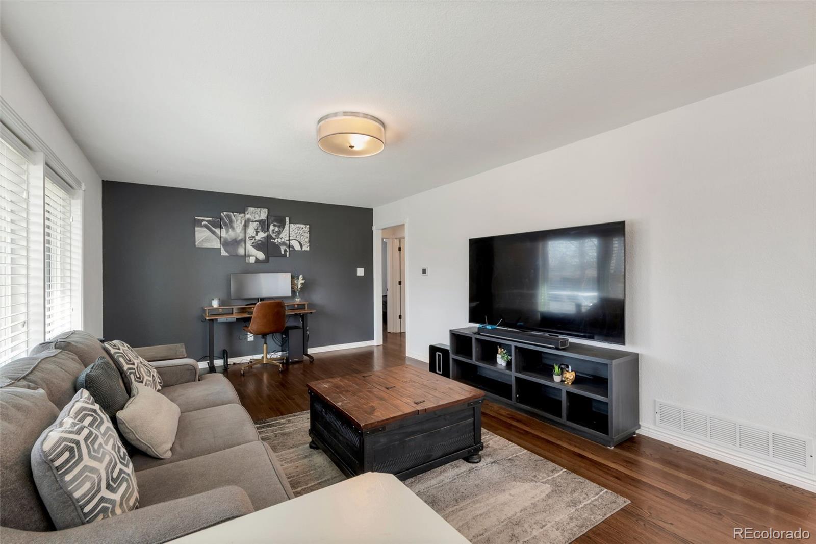 4391 E Harvard Avenue