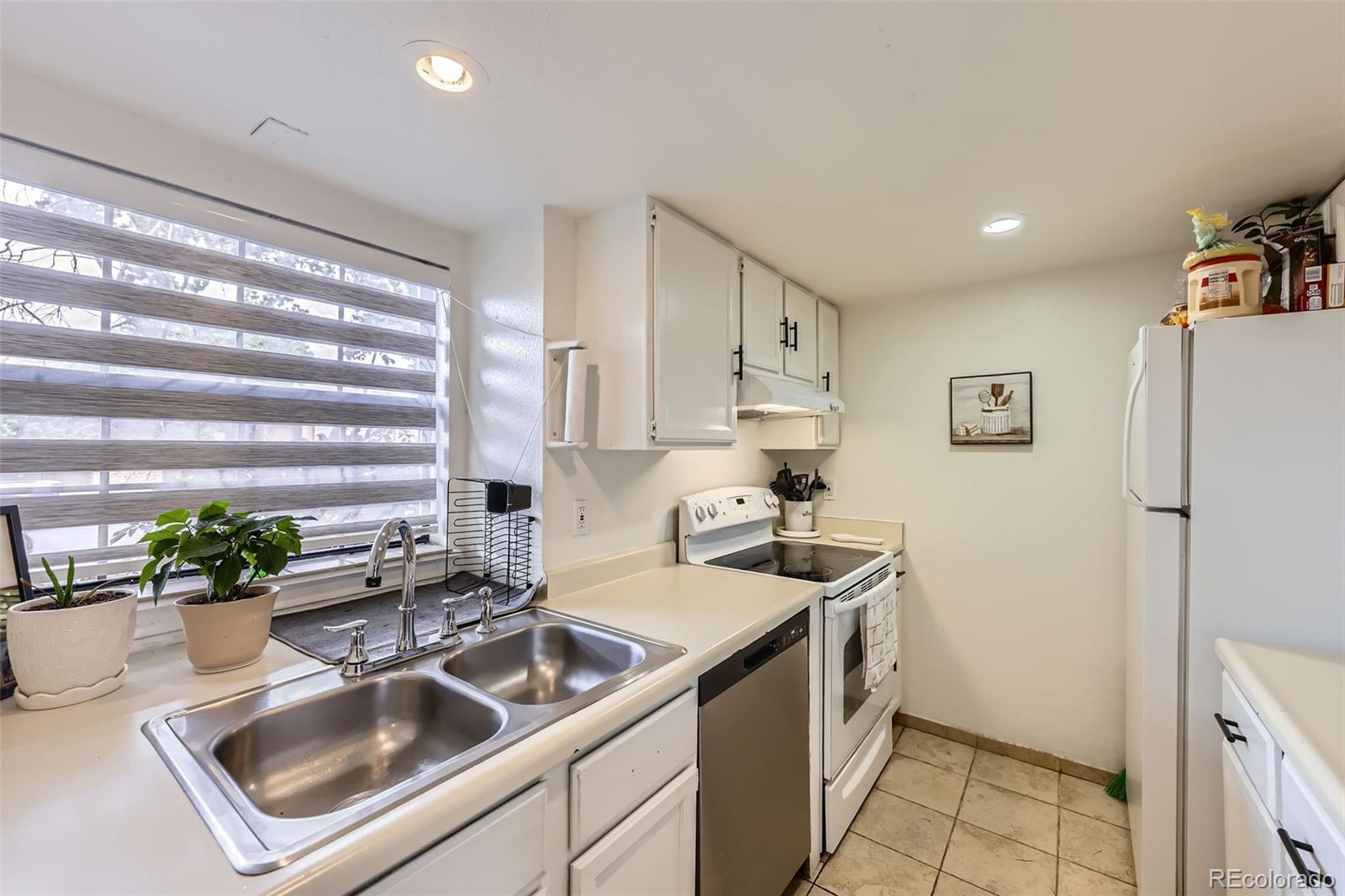 2469 Devonshire Court 32