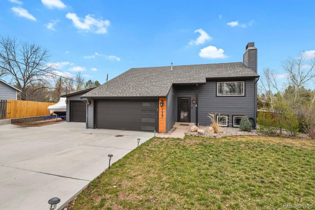 Photo of 7947 W Brook Drive, Littleton, CO 80128 (MLS # 3504289)
