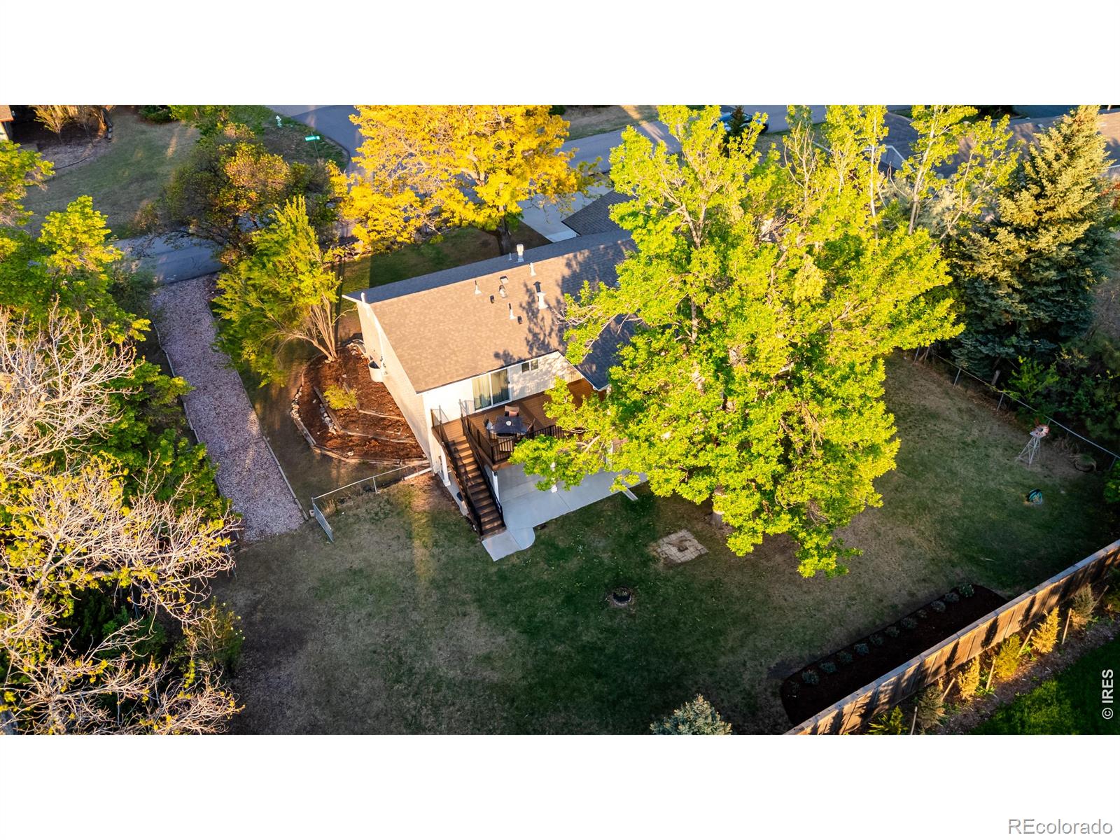 1013 Ravenwood Road