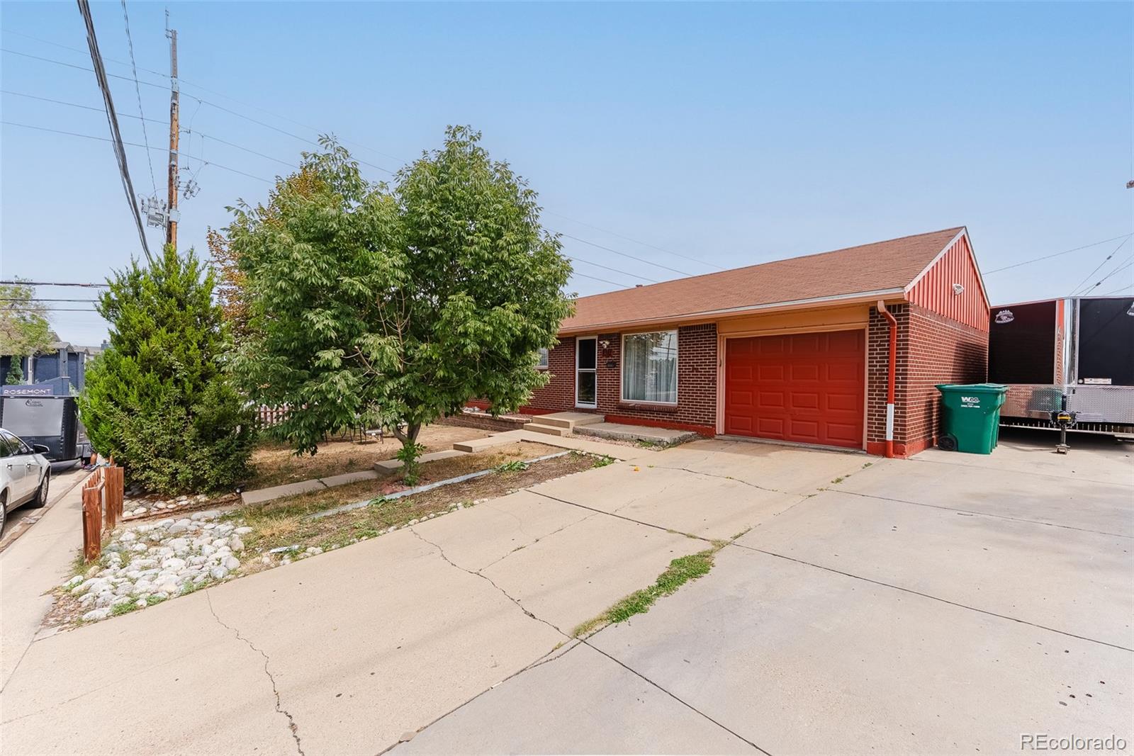 8382 Navajo Street