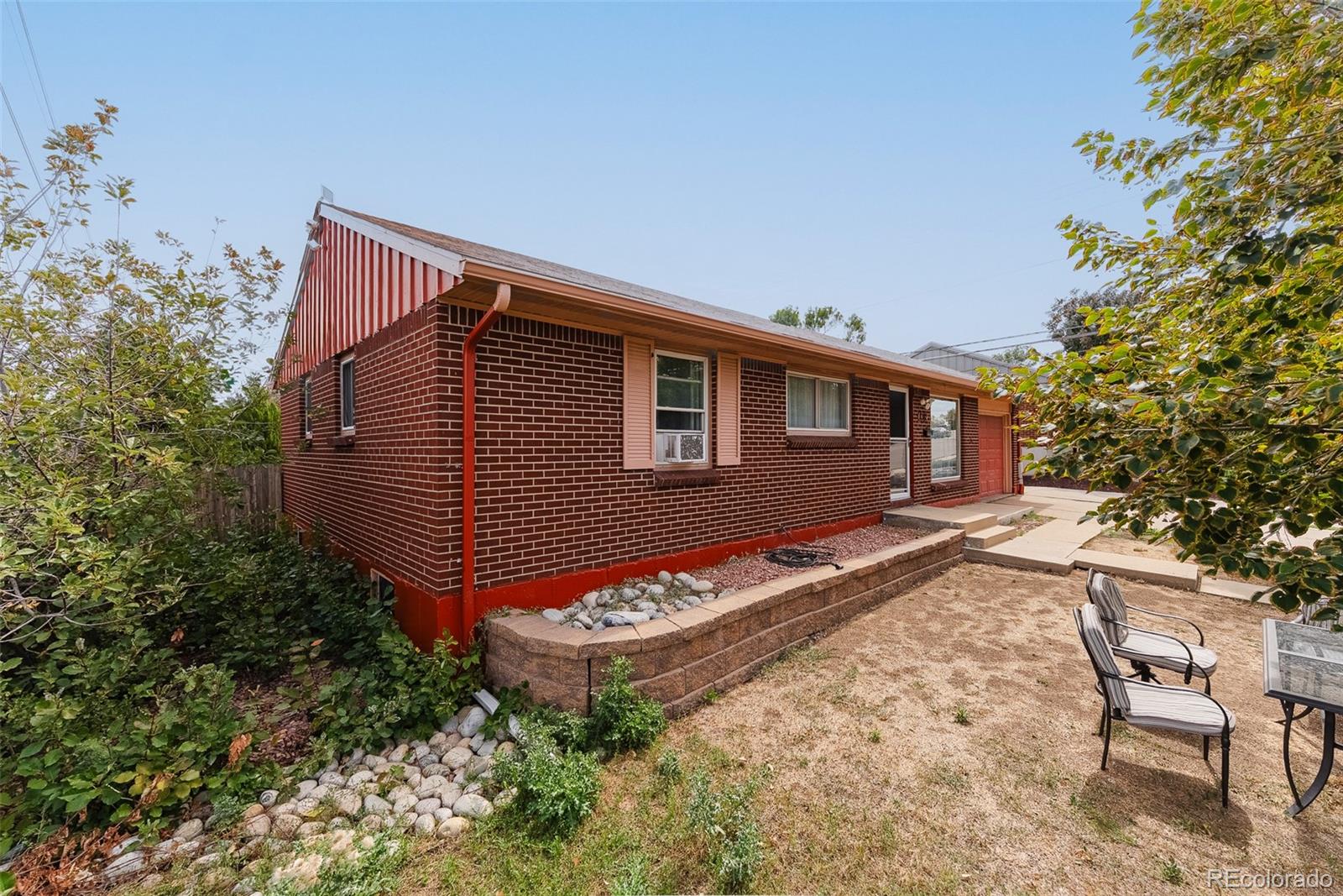 8382 Navajo Street