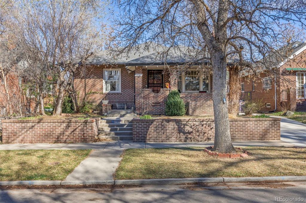 Photo of 2056 Forest Street, Denver, CO 80207 (MLS # 8868495)