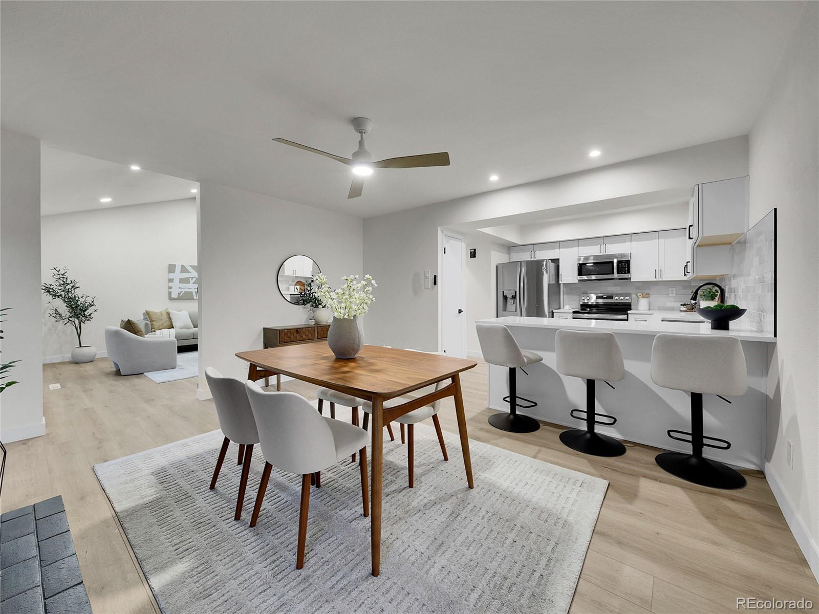 3532 S Hillcrest Drive 2