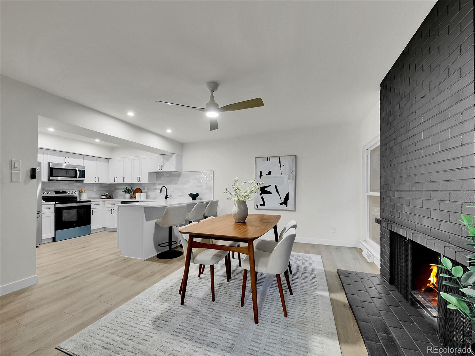 3532 S Hillcrest Drive 2