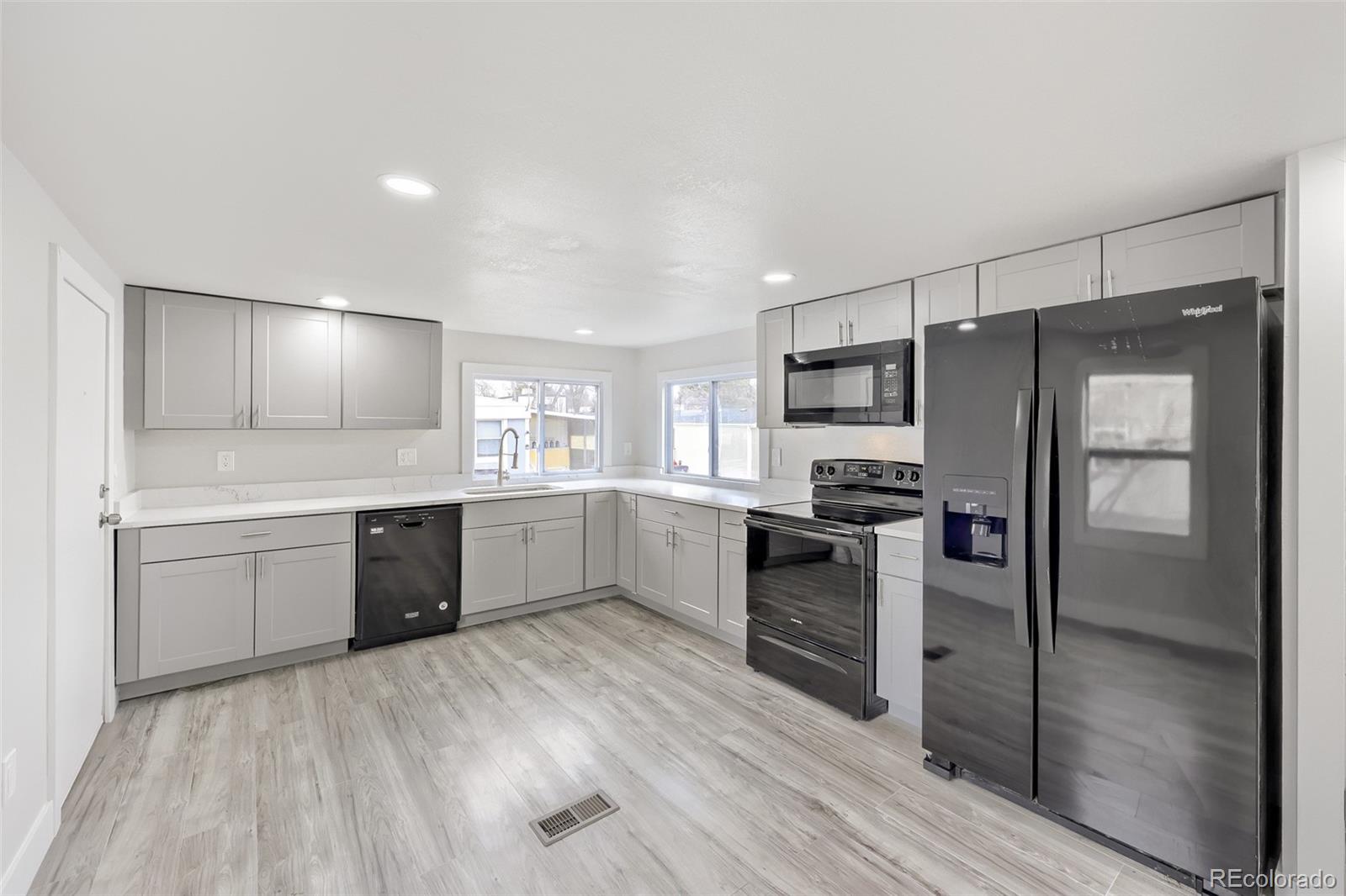 9850 Federal Boulevard