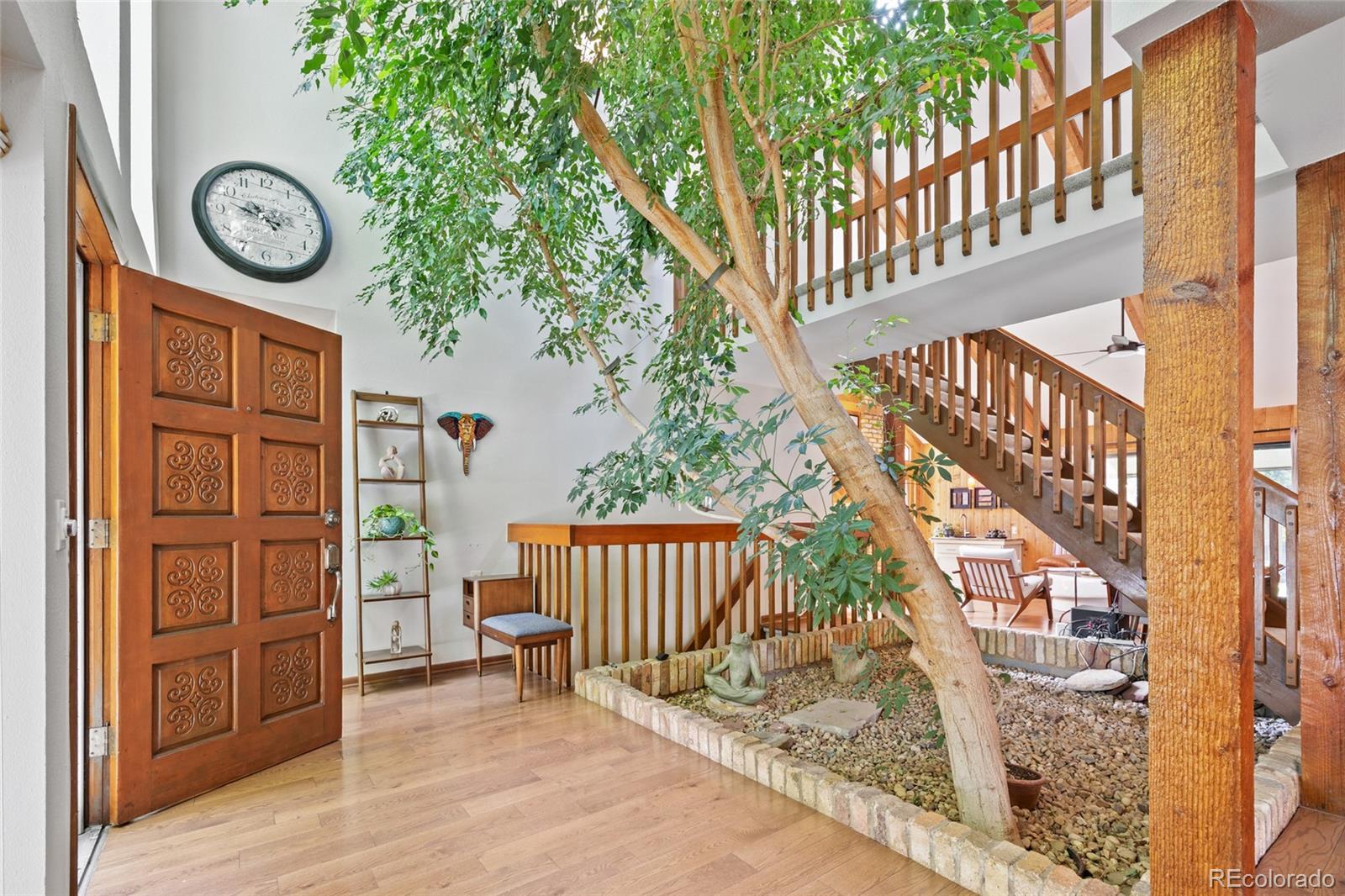 10886 E Crestline Circle