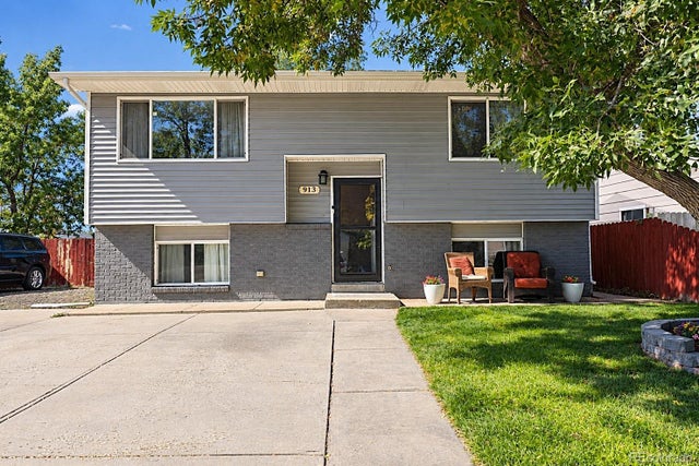 913 Cottonwood Court
