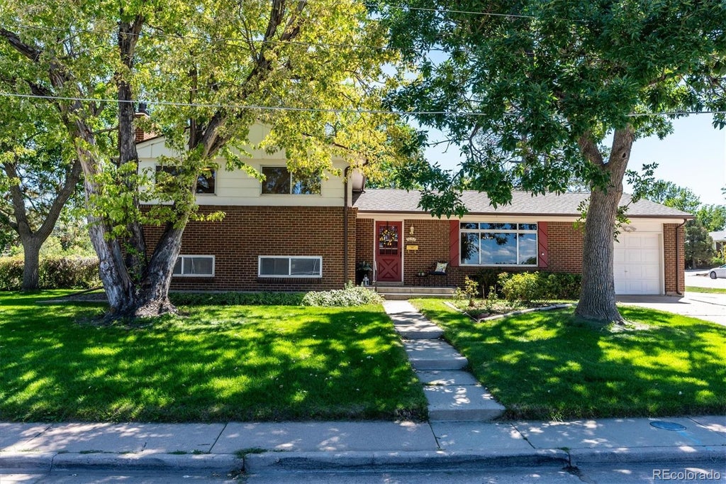 Photo of 7050 S Uinta Street, Centennial, CO 80112 (MLS # 8588962)