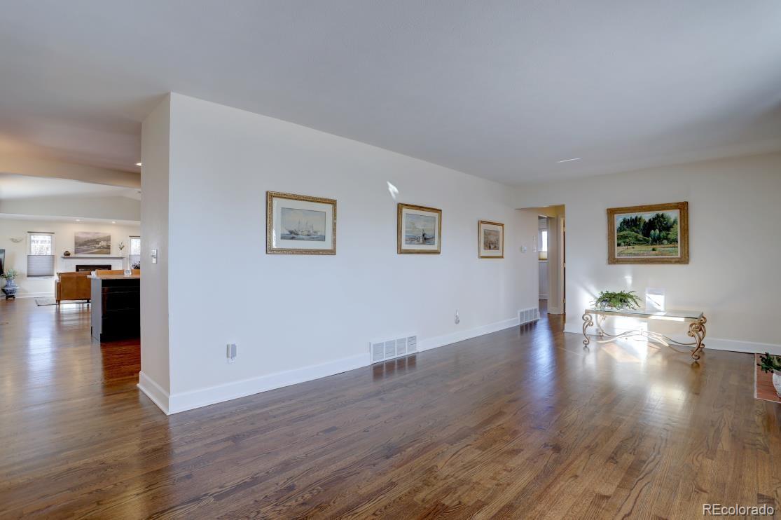 1709 S Kearney Street