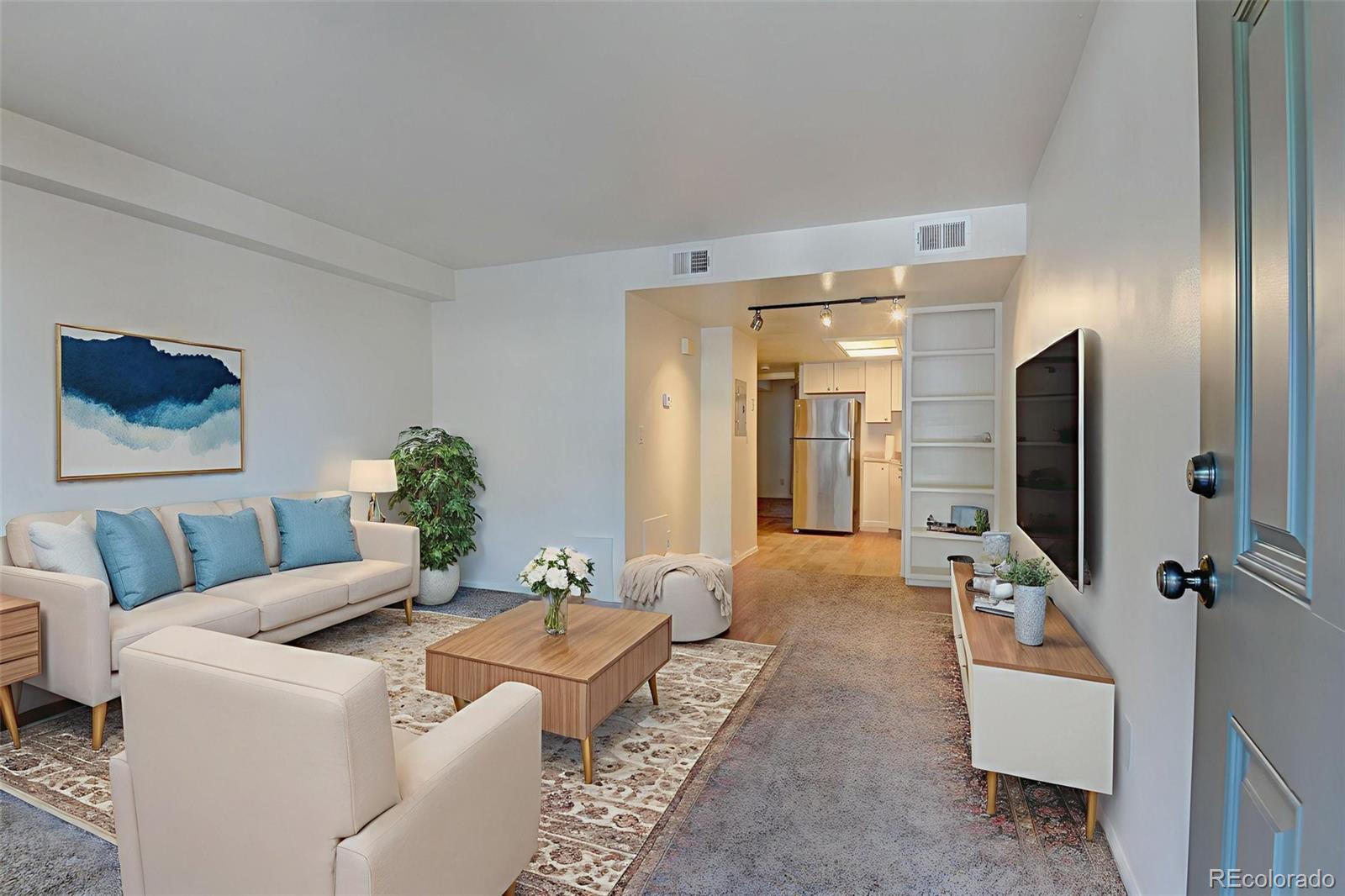 1885 S Quebec Way A16