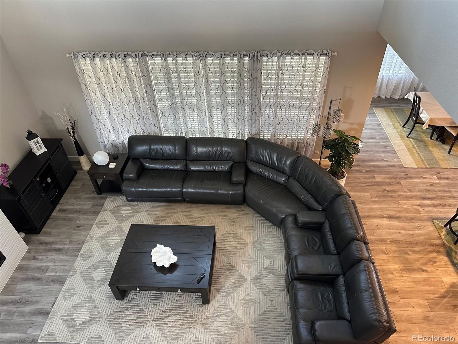 25586 E Alder Drive