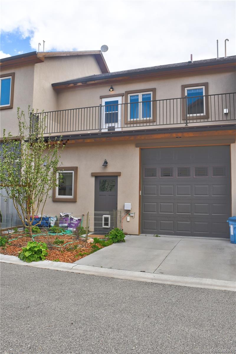 123 Halley's Avenue B