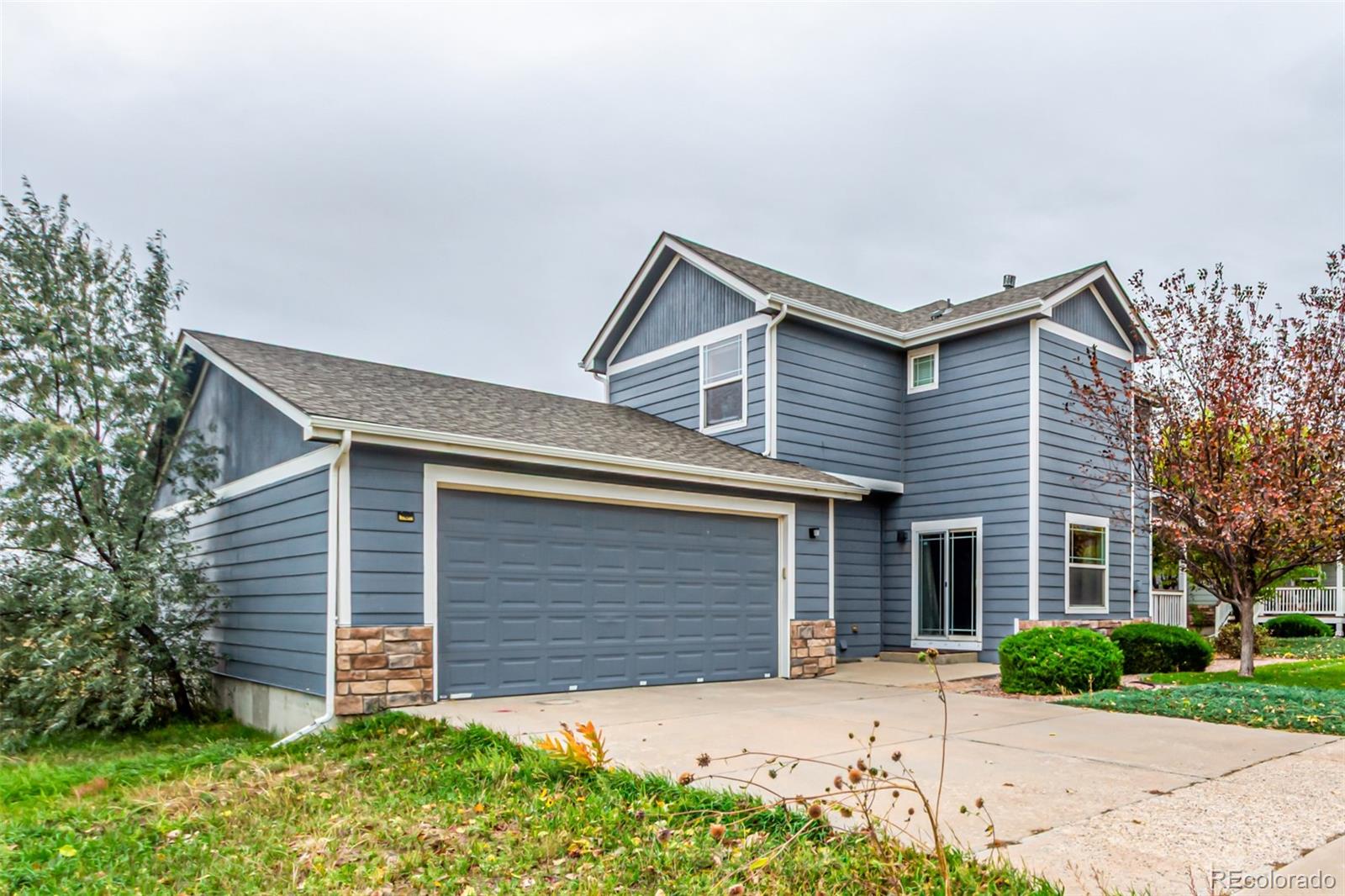 12 Golden Eagle Parkway