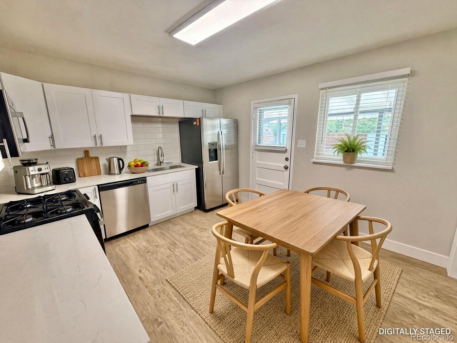 755 Uvalda Street