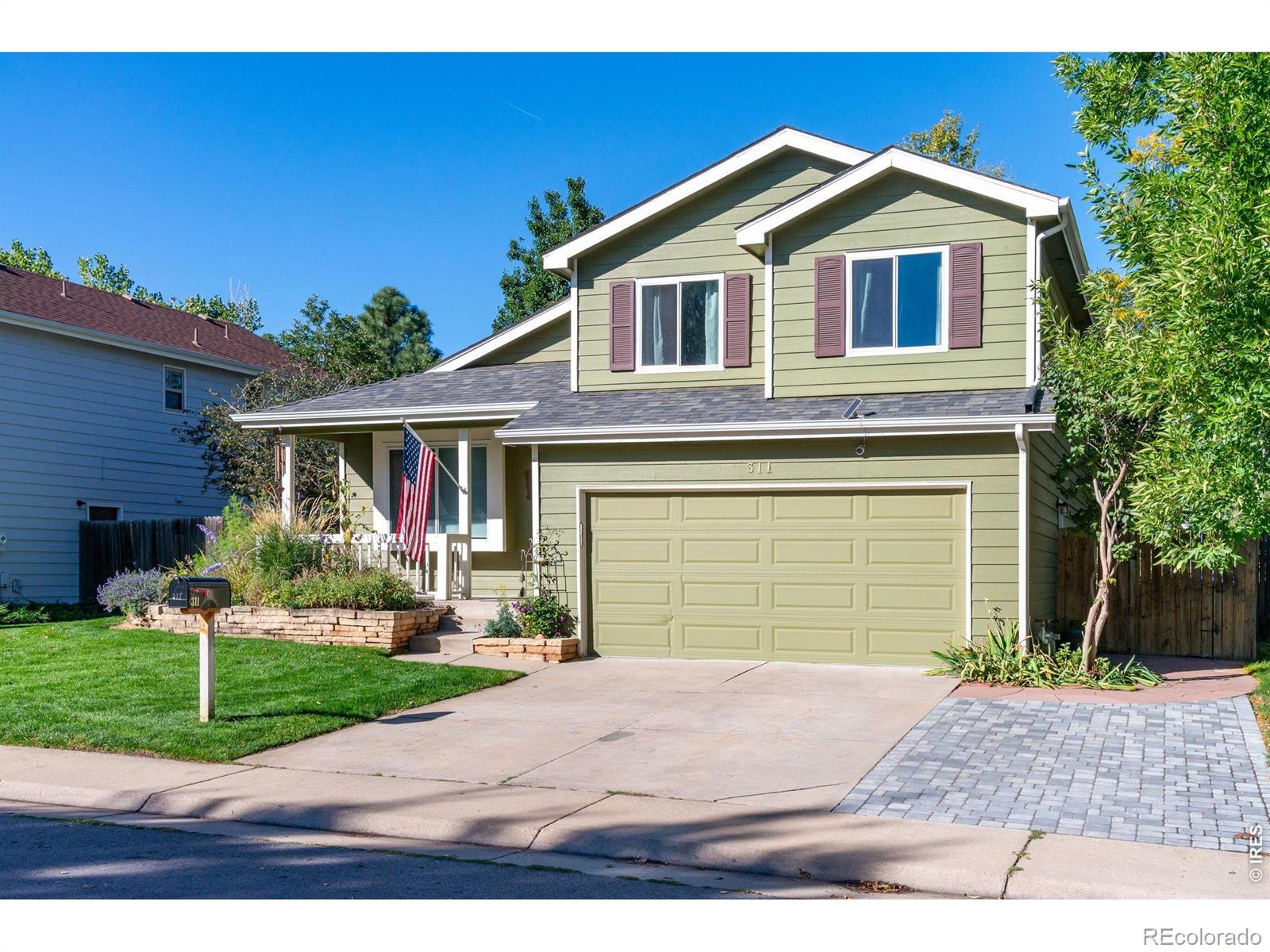 311 S Lark Avenue