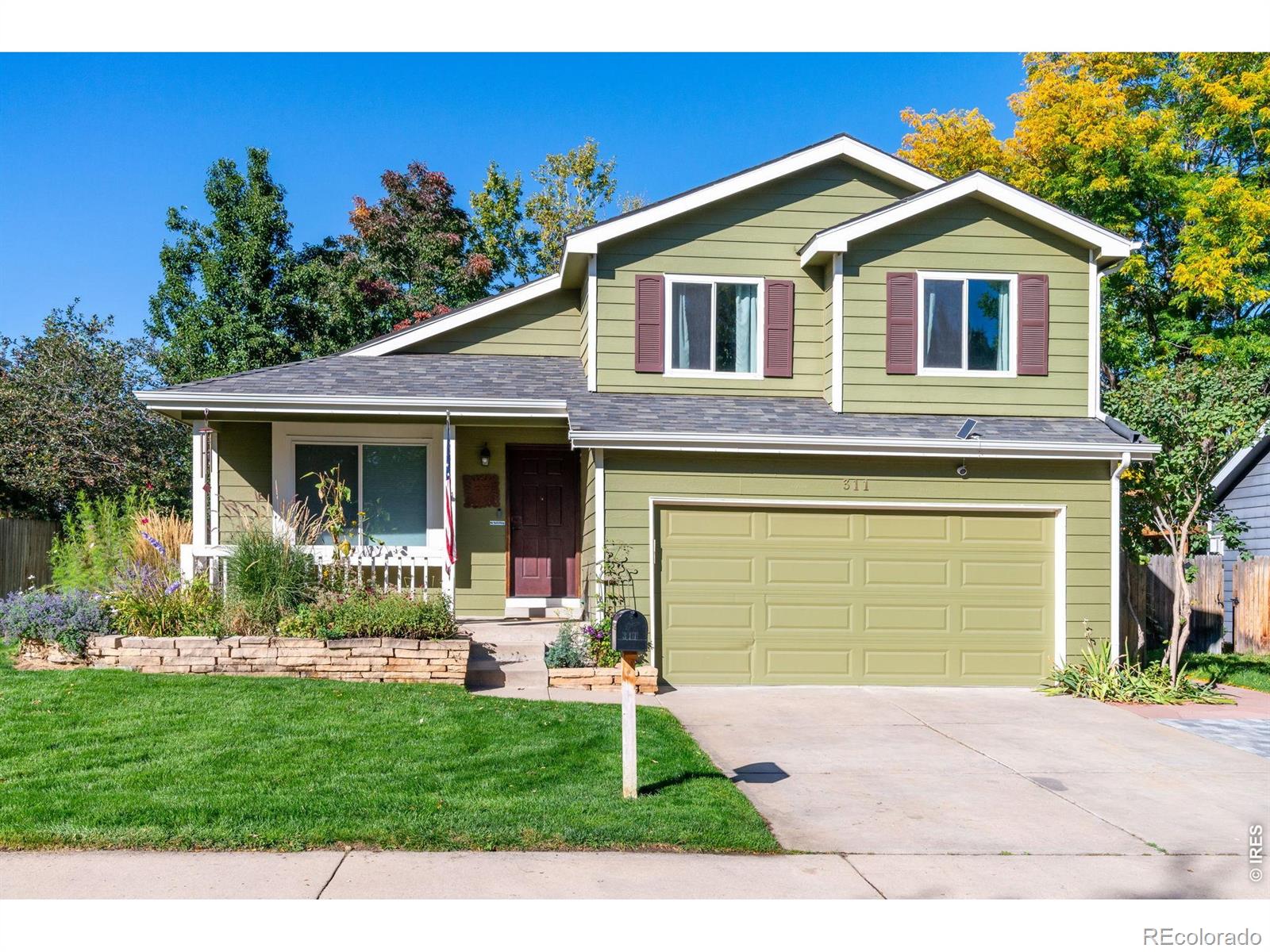 311 S Lark Avenue