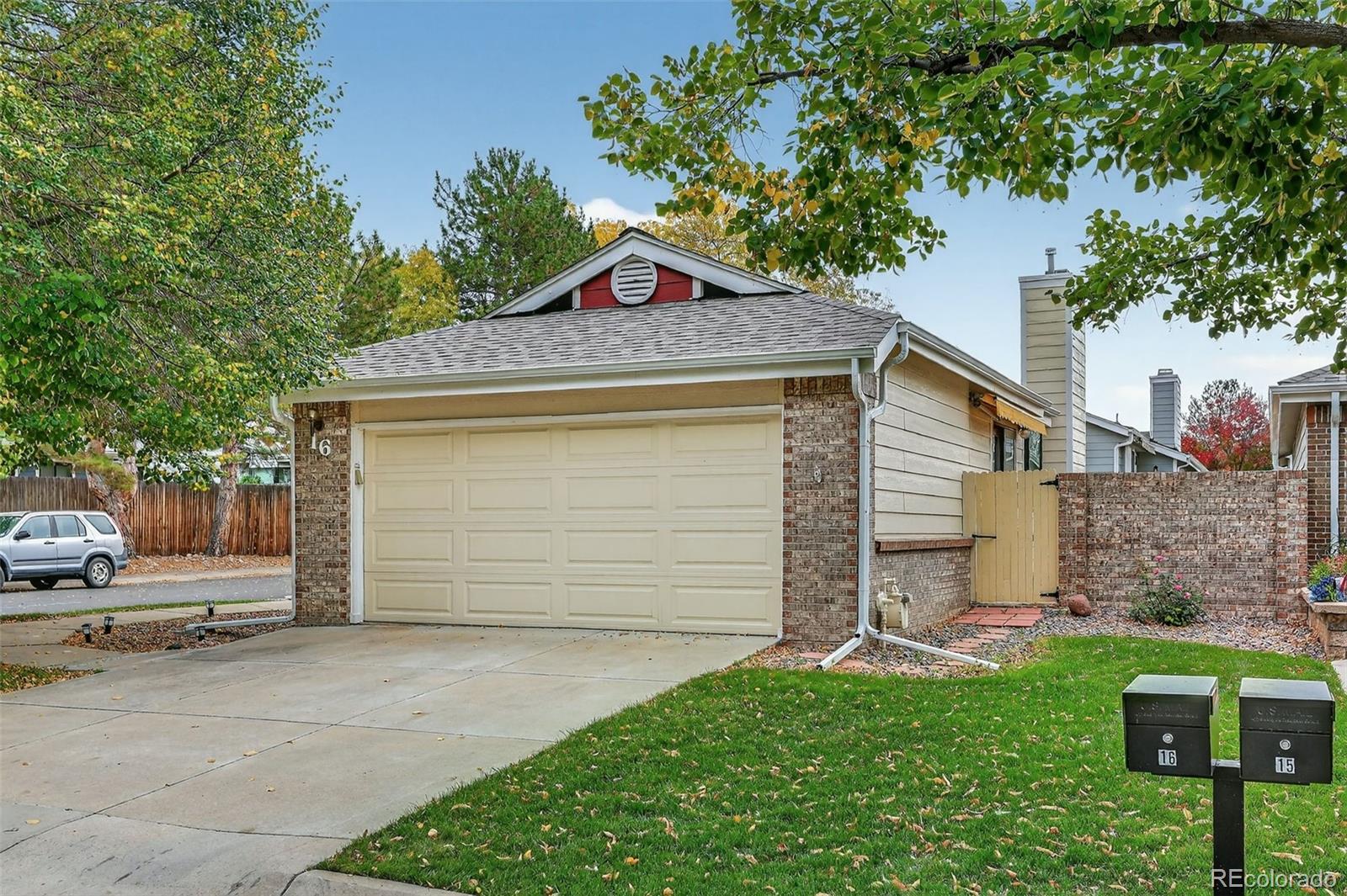 8040 E Dartmouth Avenue 16