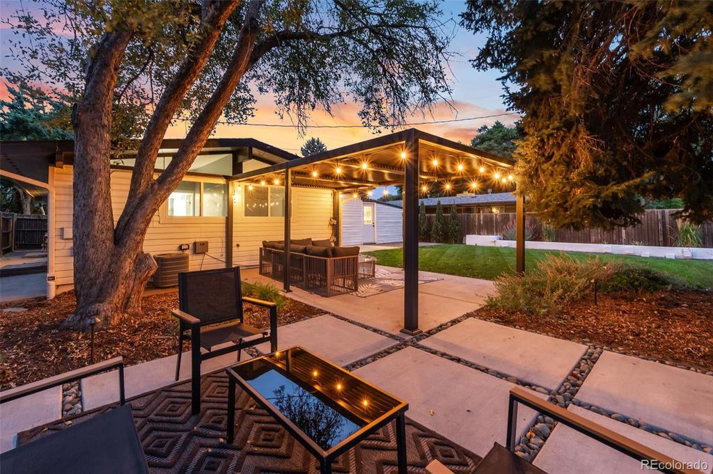 Photo of 2455 S Newton Street, Denver, CO 80219 (MLS # 2910093)