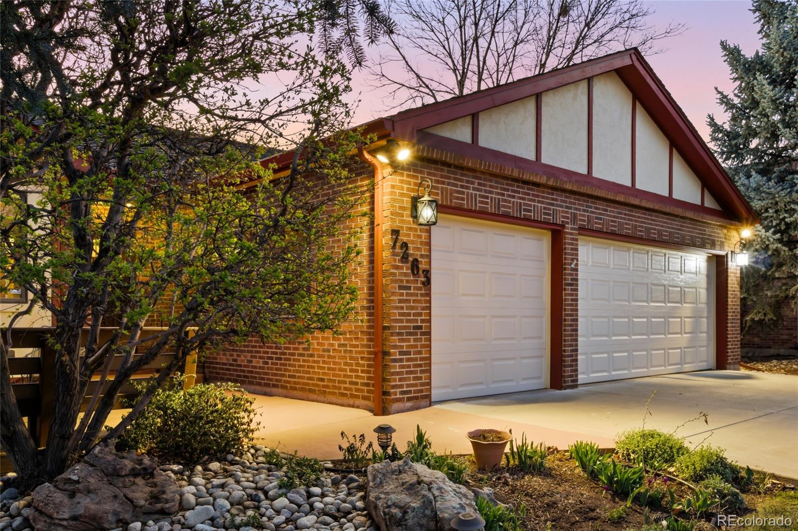 7263 S Sundown Circle