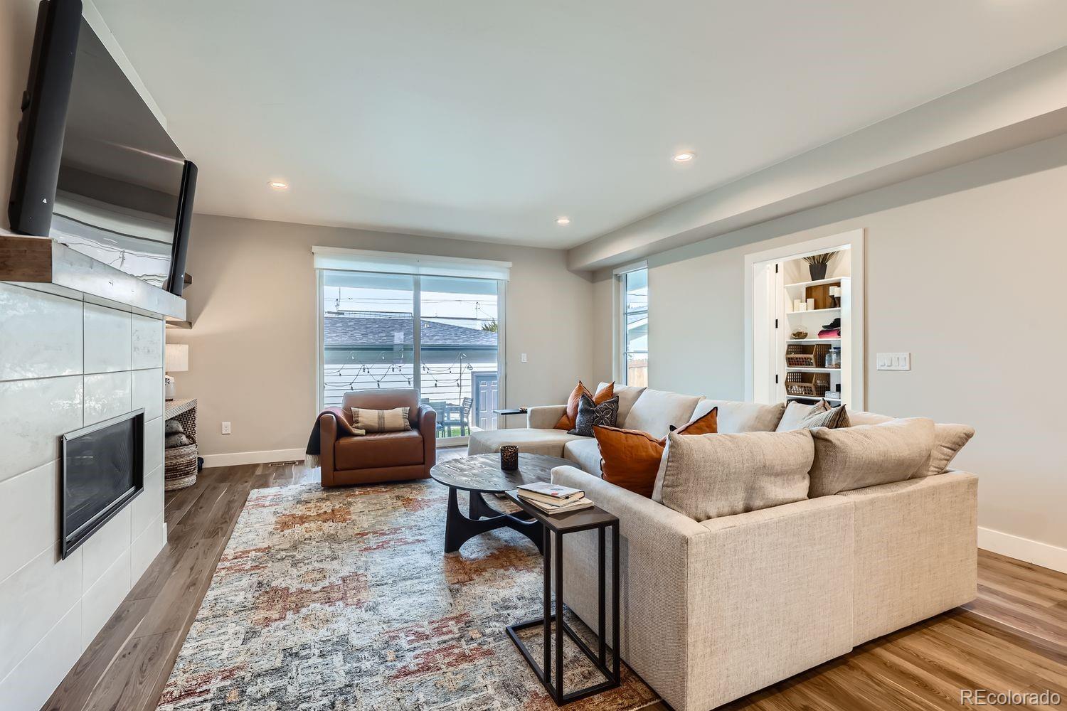 3261 S Sherman Street