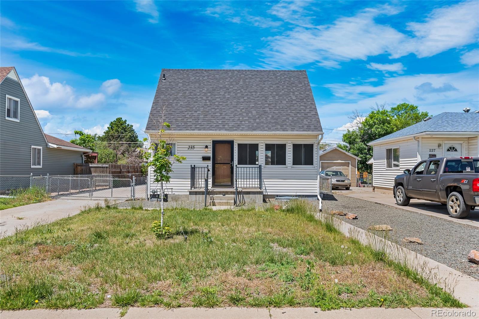 235 S 8th Avenue