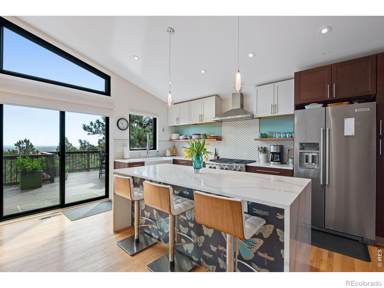 8394 Larkspur Road