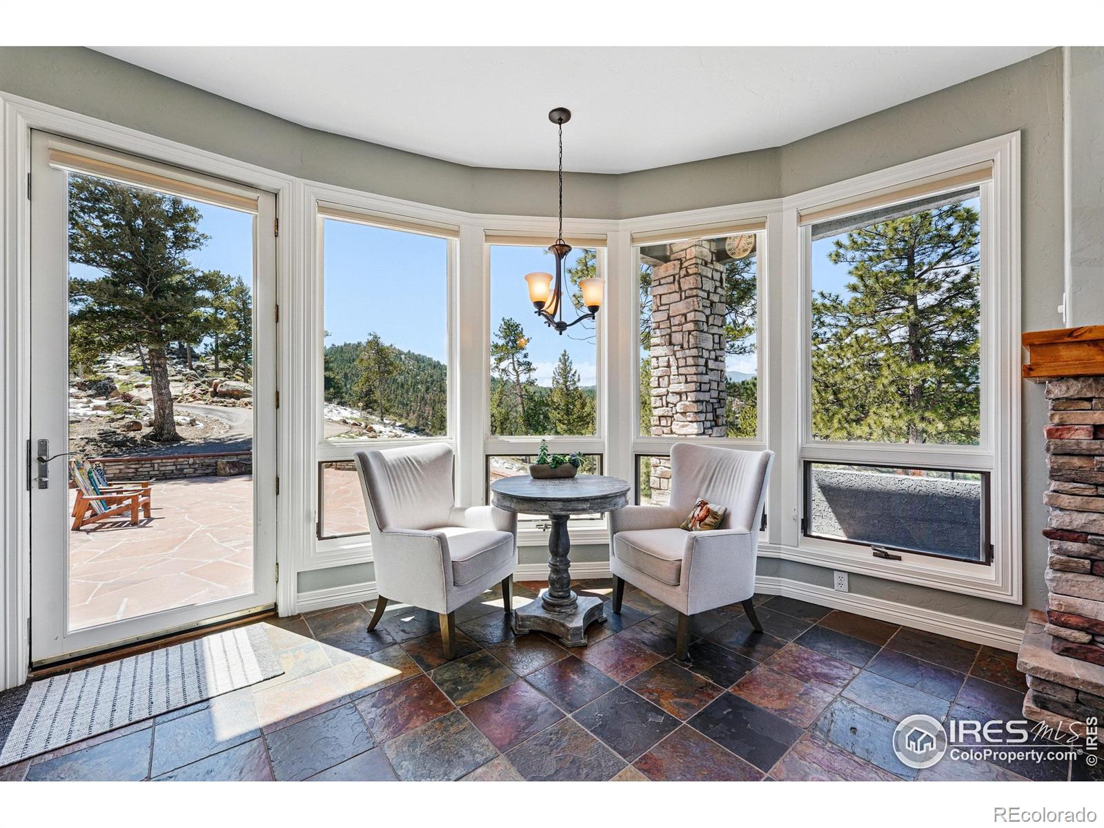290 Skyhill Drive
