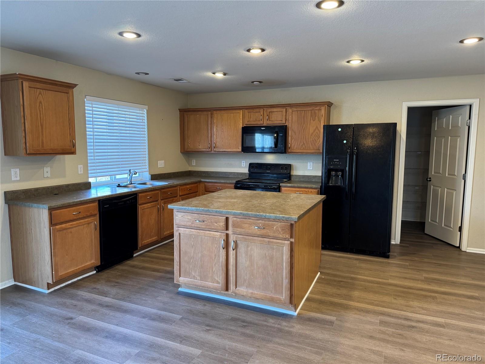 20017 E March Drive, Denver, CO, 80249 3 20017 E March Drive